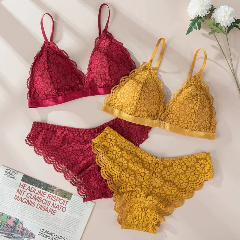 Ensemble de Lingerie Femme en Dentelle - Soutien-gorge Sans Coutures Dos Nu et Culotte Assortie