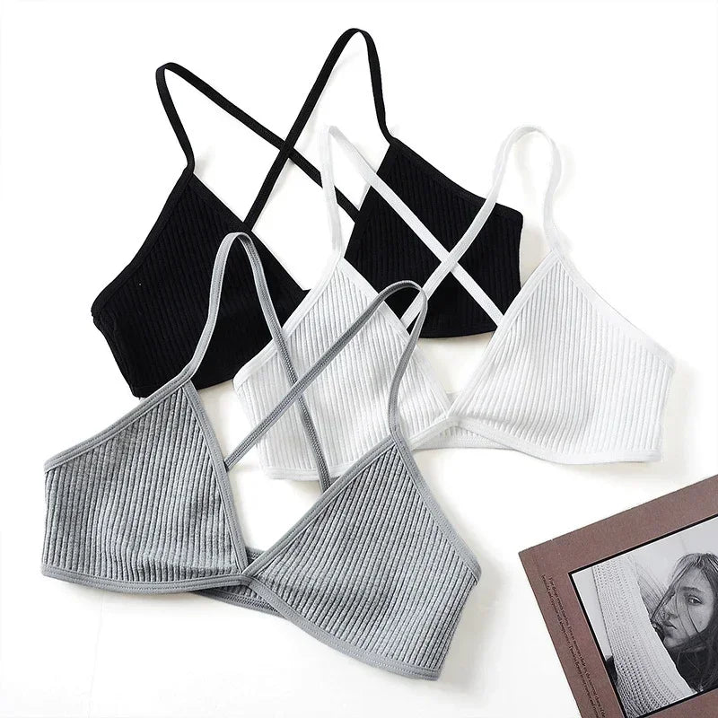 Bralette Triangle Deep V Style Français Sans Armatures - Lingerie Douce et Confortable - Just For Pure Ladies