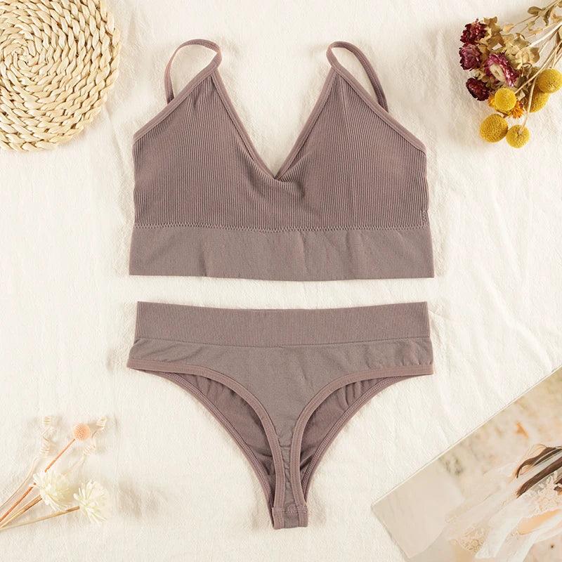 Ensemble Lingerie Femme Sans Armatures - Brassière Seamless et String