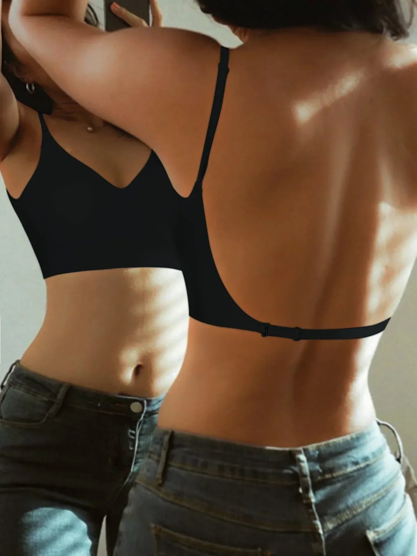 Soutien-gorge Invisible Push-up Décolleté Plongeant avec Bretelles Transparentes - Dos Nu Sans Armatures