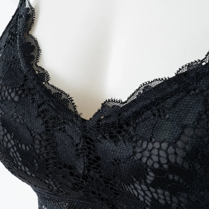 Bralette Dentelle Sans Armature - Dos Ajouré et Coques Rembourrées 3/4