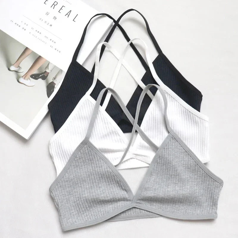 Bralette Triangle Deep V Style Français Sans Armatures - Lingerie Douce et Confortable